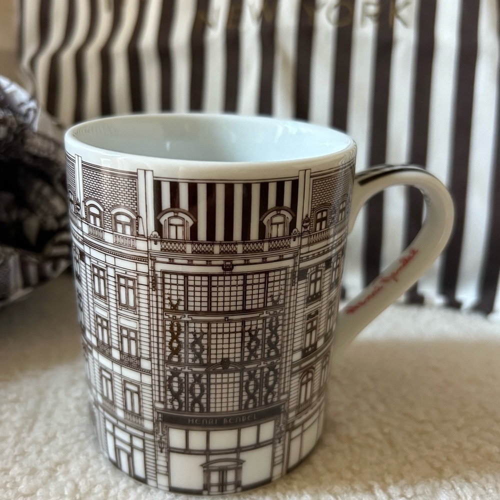 Henri Bendel Special Edition 120th Mug Anniversary Rare Porcelain Store Front